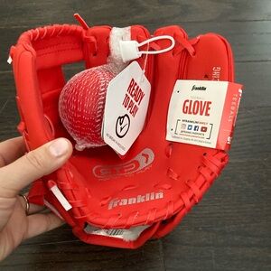 Franklin Teeball glove 9.5” Red 🆕